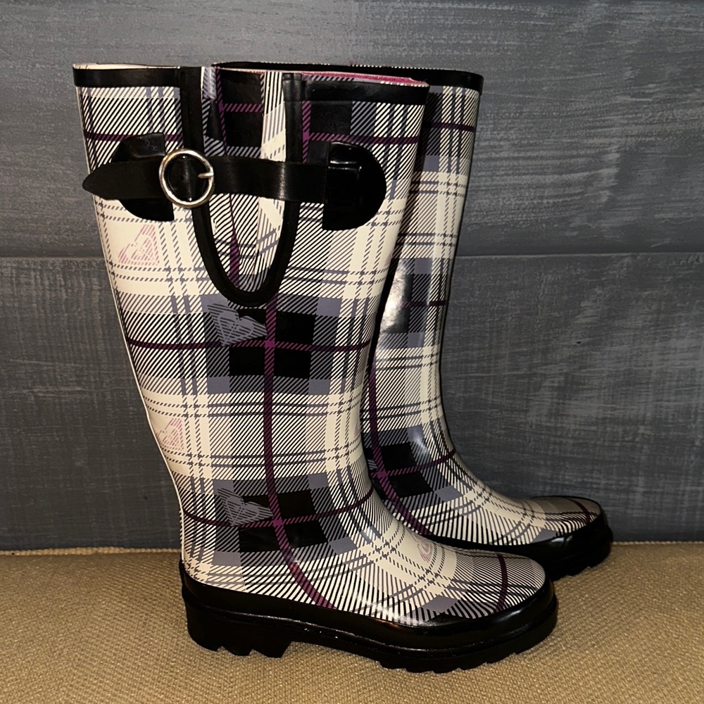 ROXY Plaid Waterproof Women's Rain Boots - Black, White & Purple